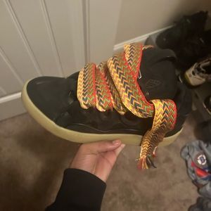 Lanvin black gum